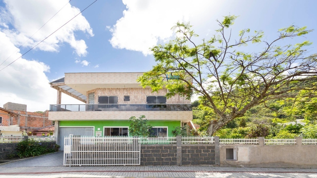 Apartamento para alquiler de vacaciones em Bombinhas (Praia de Zimbros)