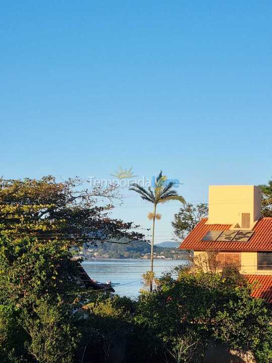House for vacation rental in Florianópolis (Barra da Lagoa)