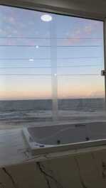 House - Praia da Baleia - foot in the sand