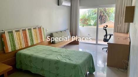 MODERNA MANSÃO 5 SUÍTES, ELEVADOR, SAUNA, PISCINA - TP MENSAL OU ANUAL