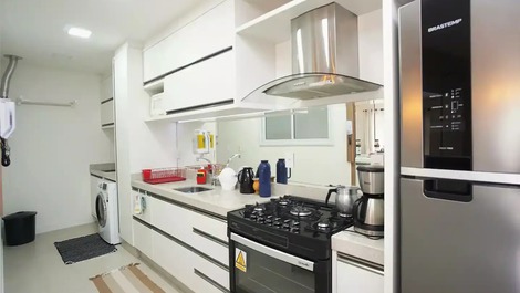 Complete, comfort 1 block from the sea! A22