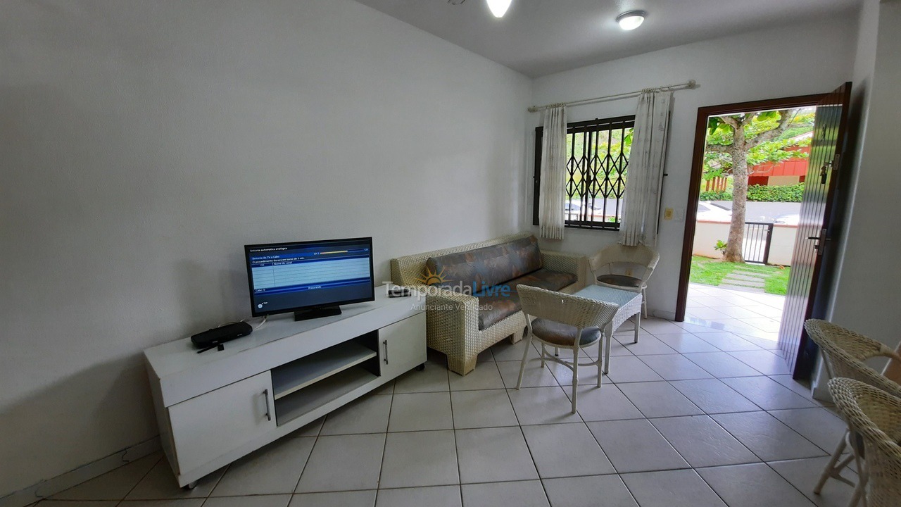 Casa para alquiler de vacaciones em Bombinhas (Praia de Bombas)