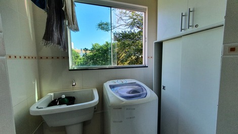 Ático de 2 dormitorios con piscina privada