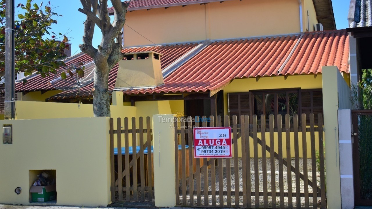 Casa para alquiler de vacaciones em Bombinhas (Mariscal)