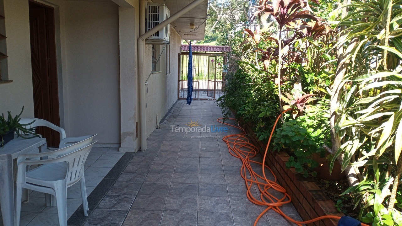 Casa para aluguel de temporada em Novo Hamburgo (Bairro Sao Jose)