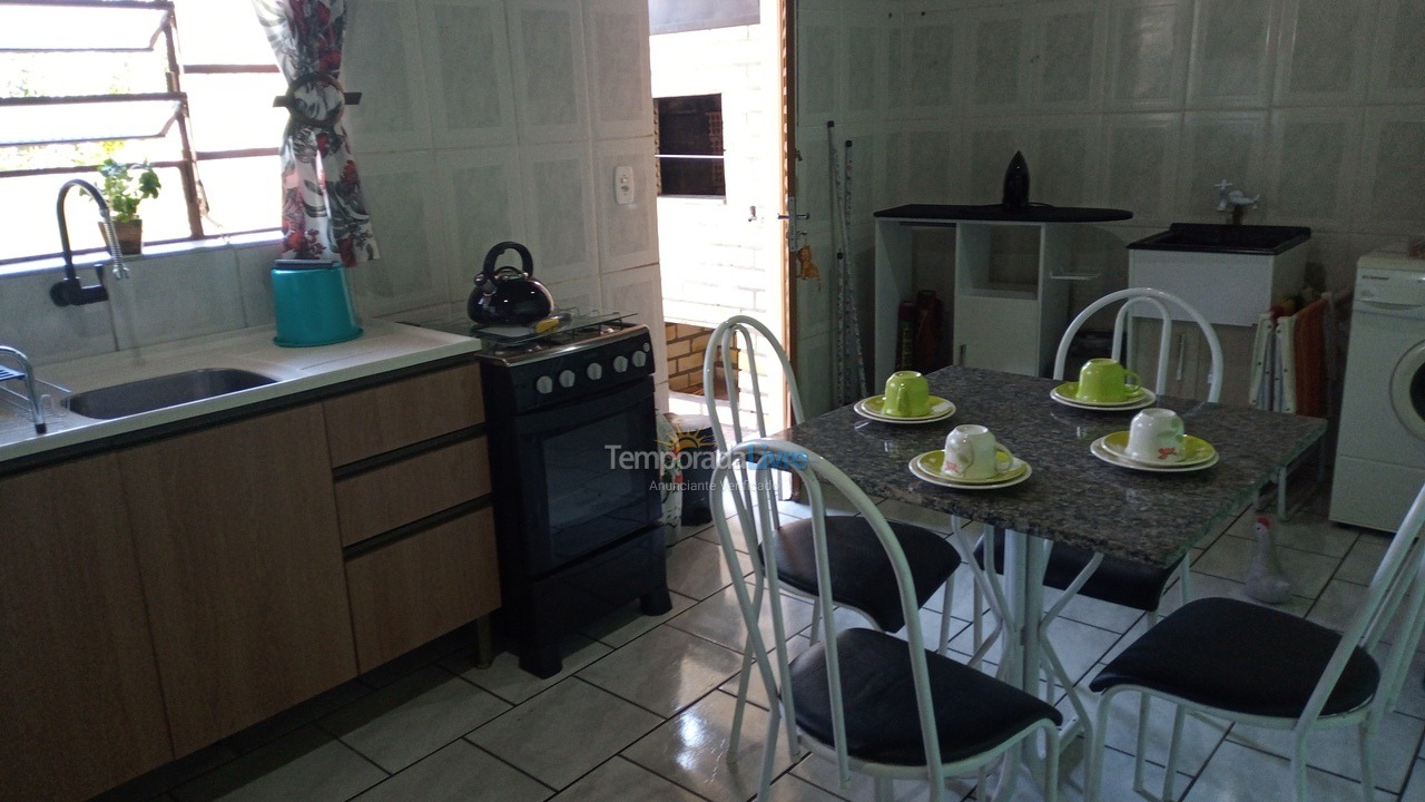 Casa para aluguel de temporada em Novo Hamburgo (Bairro Sao Jose)