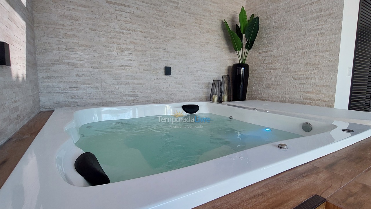 Casa para aluguel de temporada em Palhoça (Praia do Sonho)