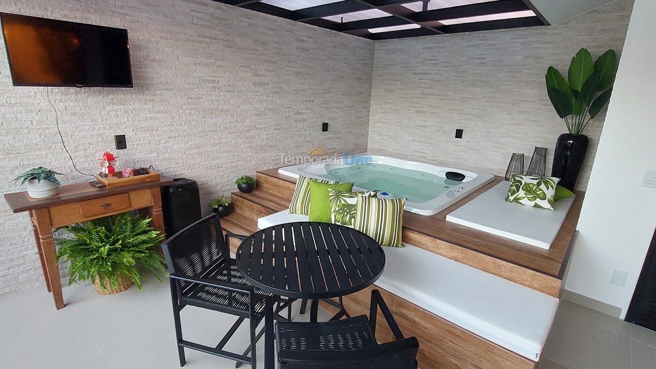 Casa para aluguel de temporada em Palhoça (Praia do Sonho)