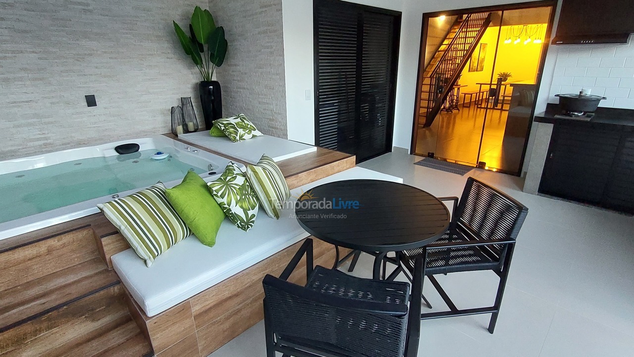 Casa para aluguel de temporada em Palhoça (Praia do Sonho)