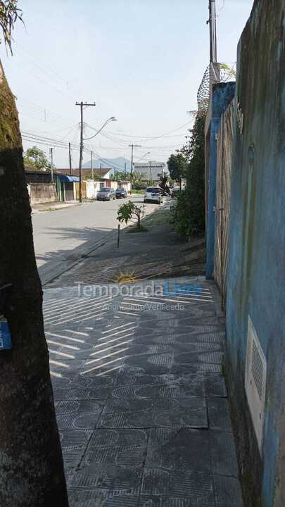 Casa para aluguel de temporada em Mongaguá (Mongaguá)