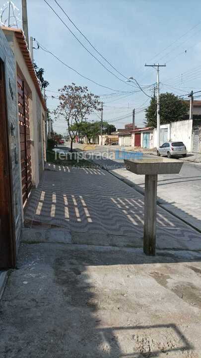 Casa para aluguel de temporada em Mongaguá (Mongaguá)