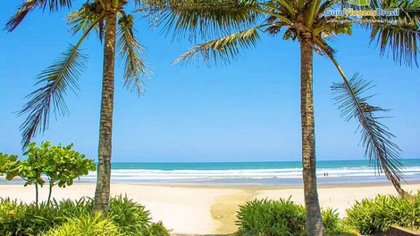 Apartamento con vista al mar 2 dormitorios 2 baños centro de Itanhaém