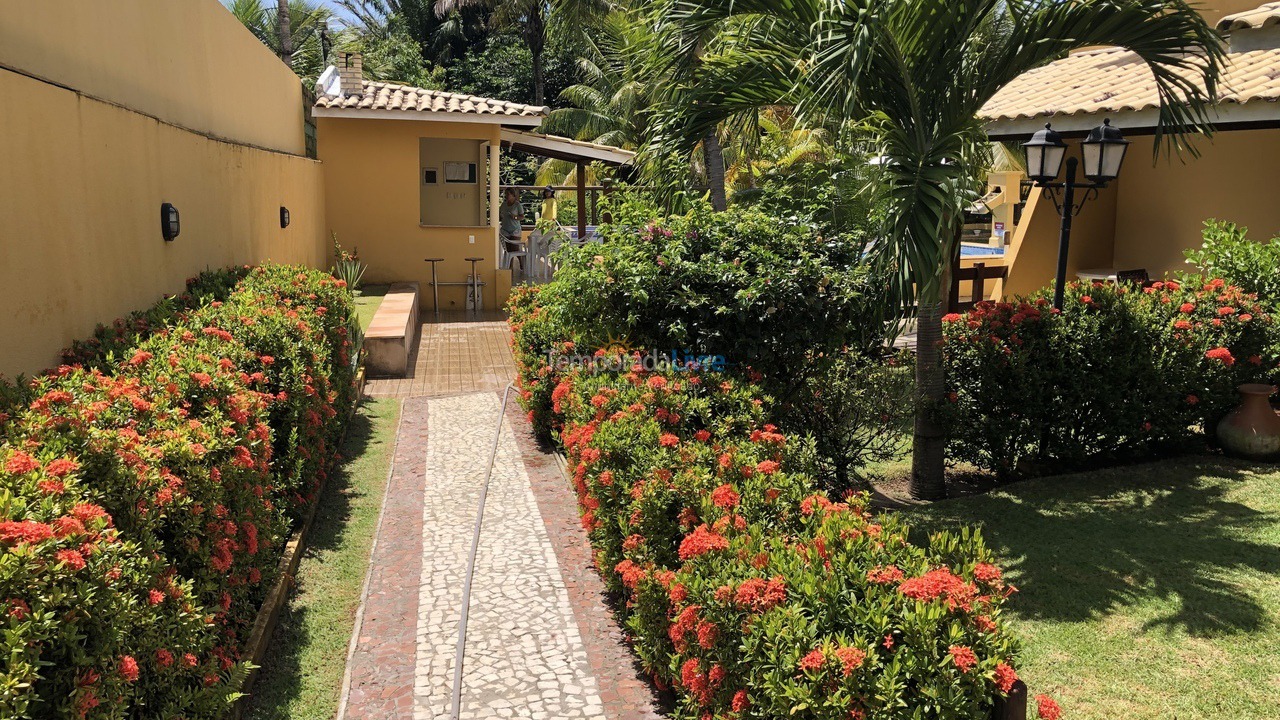Casa para aluguel de temporada em Camaçari (Praia de Guarajuba)