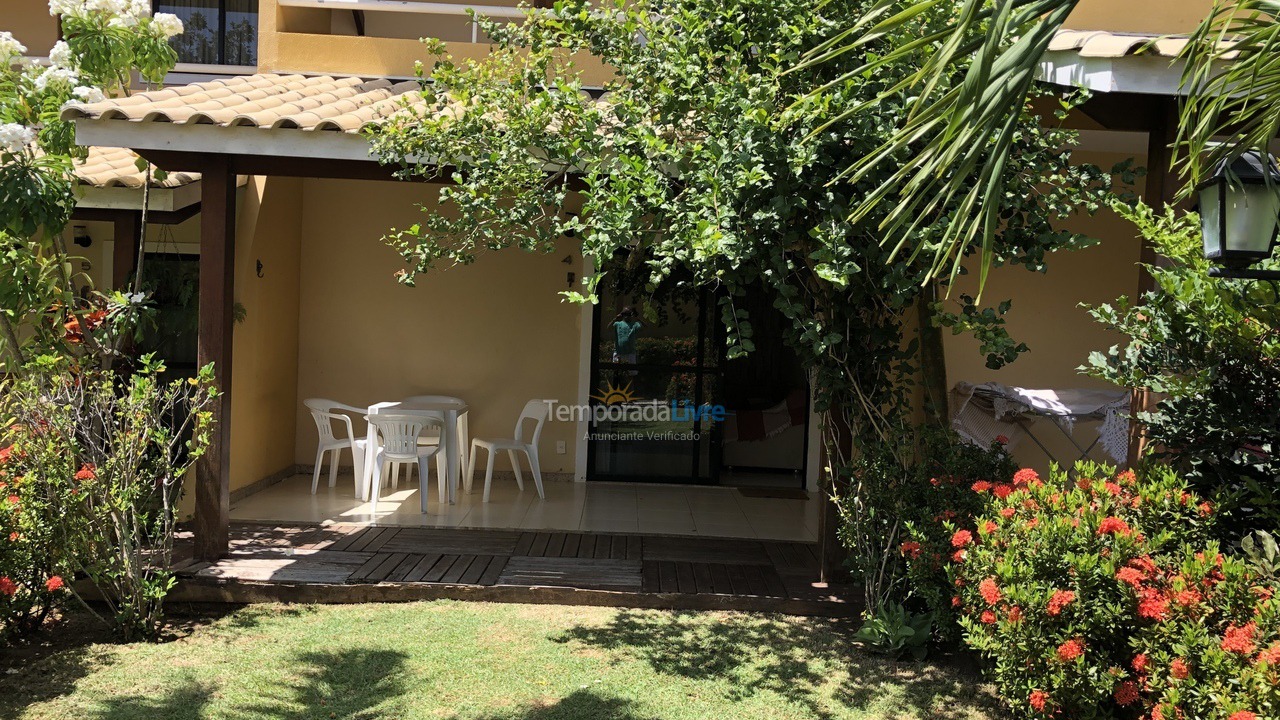 Casa para aluguel de temporada em Camaçari (Praia de Guarajuba)