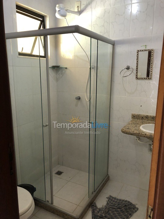 Casa para aluguel de temporada em Camaçari (Praia de Guarajuba)