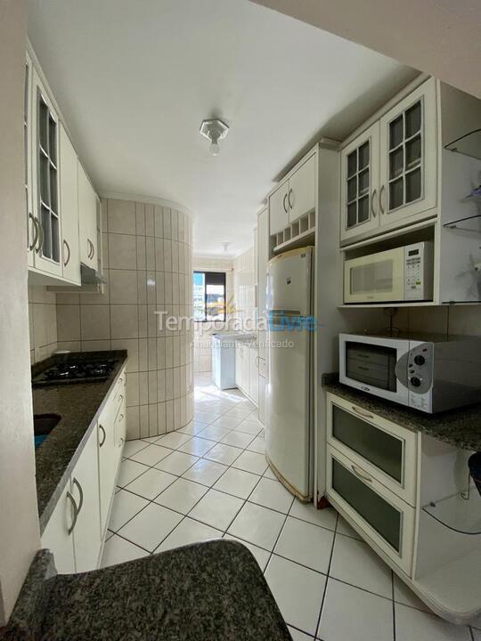 Apartment for vacation rental in Itapema (Meia Praia)