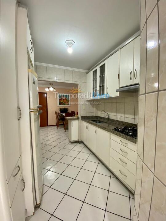 Apartment for vacation rental in Itapema (Meia Praia)