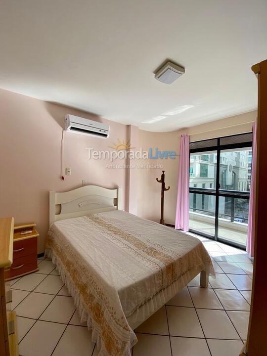 Apartment for vacation rental in Itapema (Meia Praia)