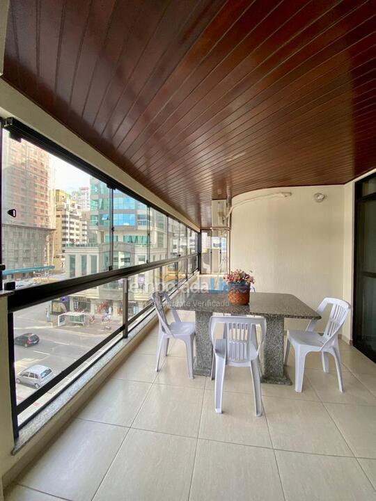 Apartment for vacation rental in Itapema (Meia Praia)