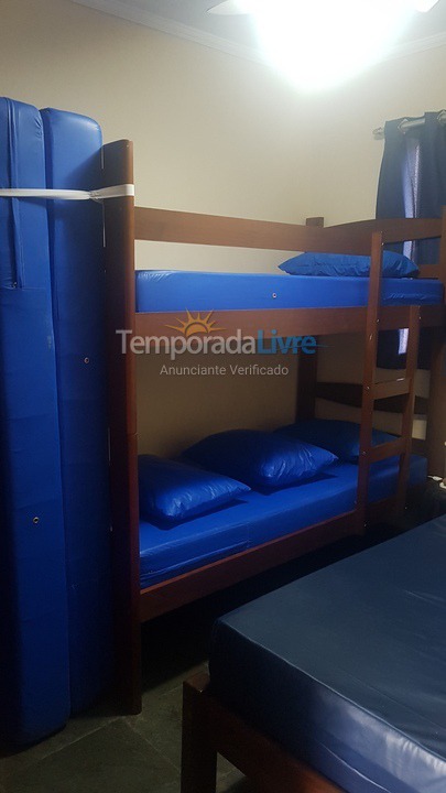 Apartment for vacation rental in Ubatuba (Praia das Toninhas)