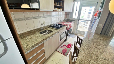 Ed. Marquês de Olinda: 2 bedrooms sea front barbecue / wifi