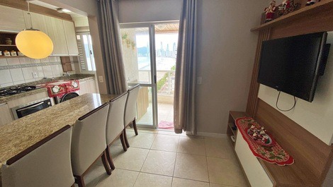 Ed. Marquês de Olinda: 2 bedrooms sea front barbecue / wifi