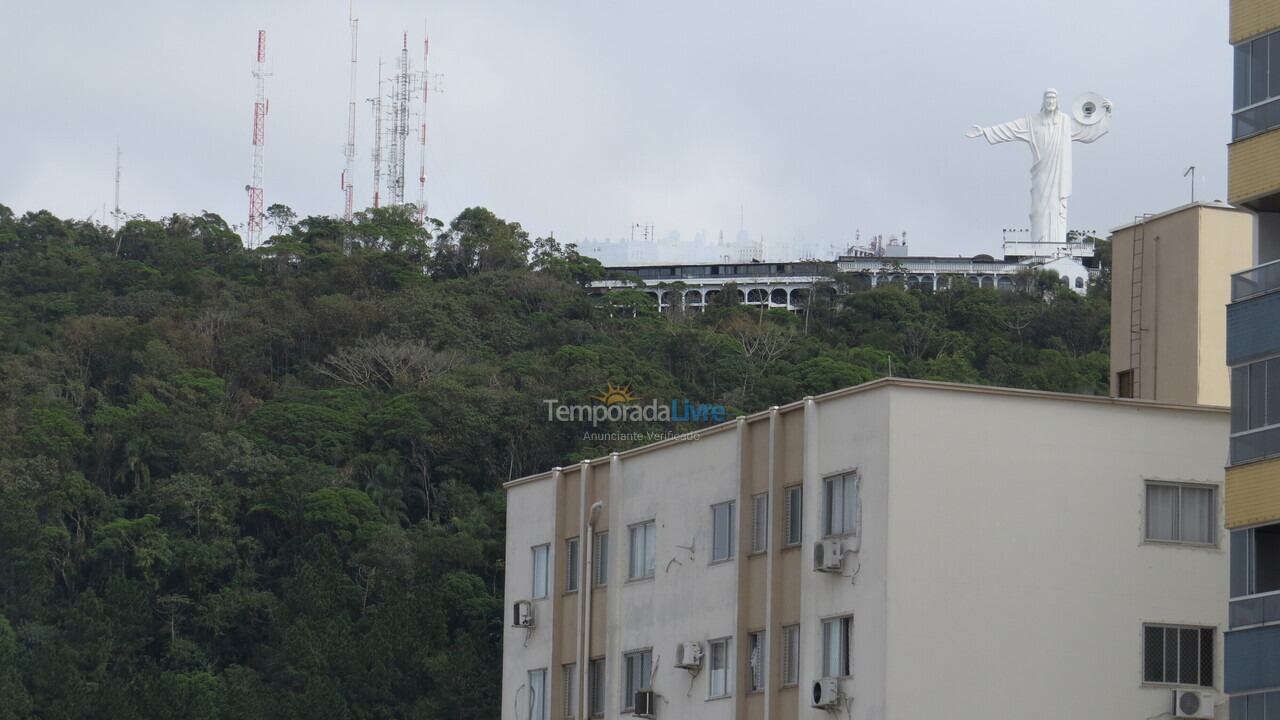 Apartamento para alquiler de vacaciones em Balneário Camboriú (Praia Central)