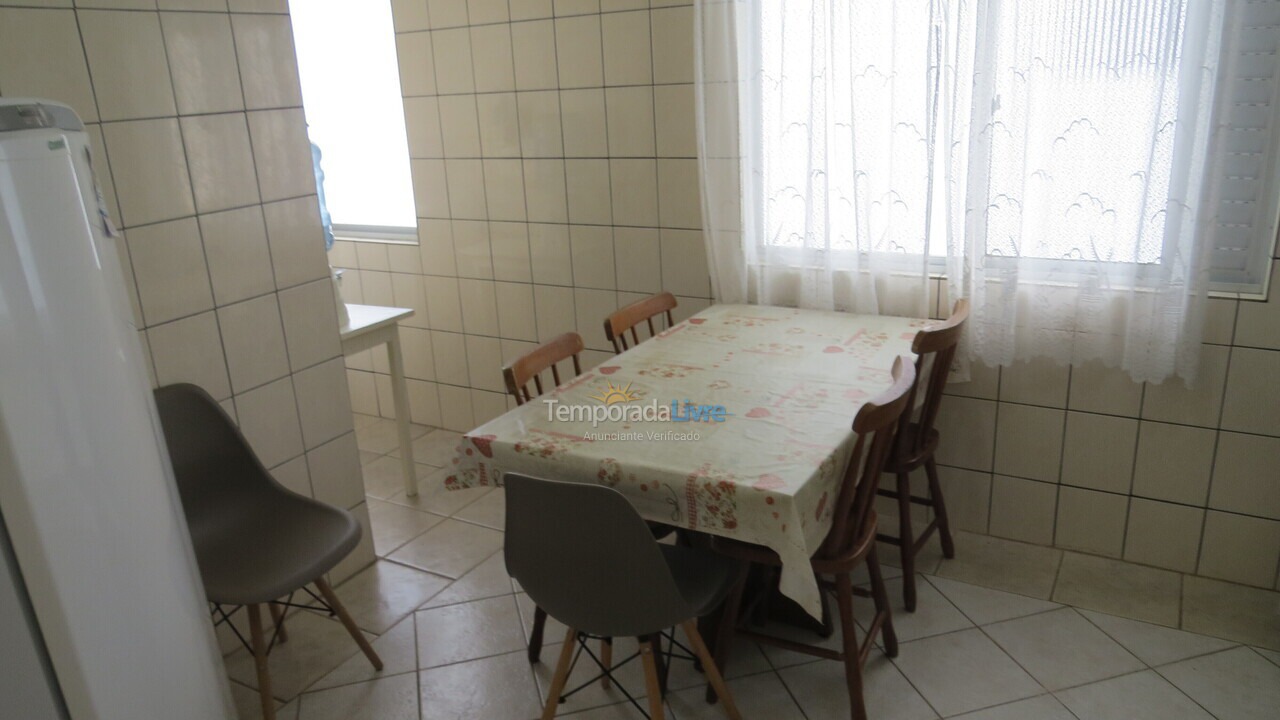 Apartment for vacation rental in Balneário Camboriú (Praia Central)