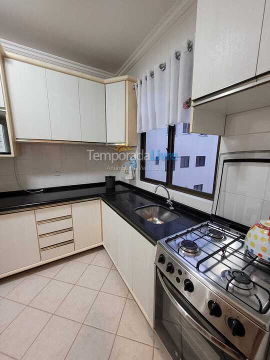 Apartamento para alquiler de vacaciones em Itapema (Meia Praia)