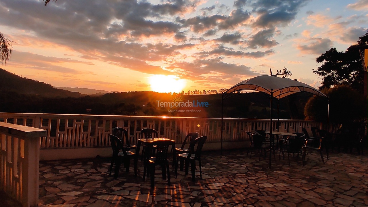 Chácara / sítio para aluguel de temporada em Socorro (Bairro dos Farias)