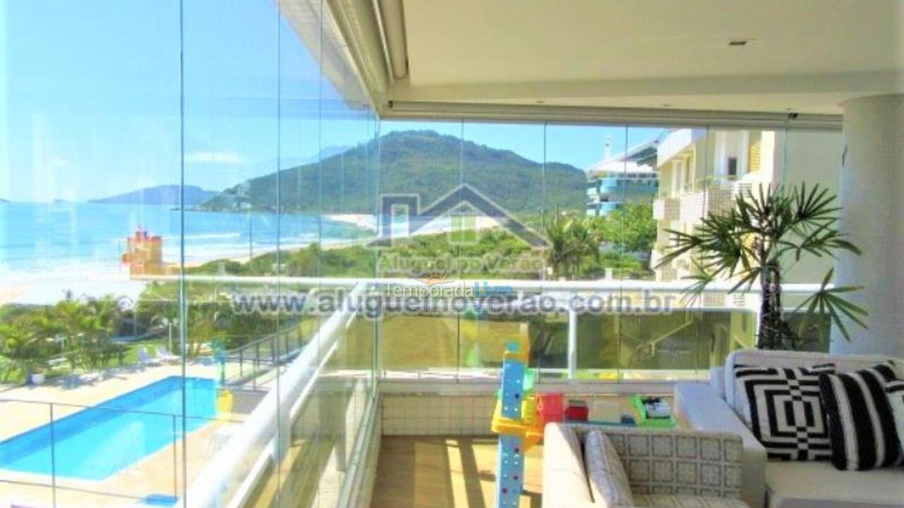 Apartamento para aluguel de temporada em Florianópolis (Praia Brava)