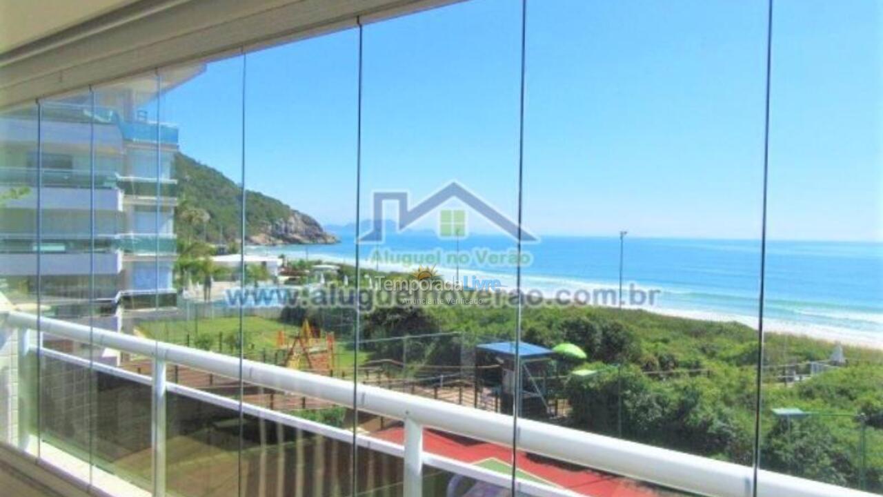 Apartamento para aluguel de temporada em Florianópolis (Praia Brava)