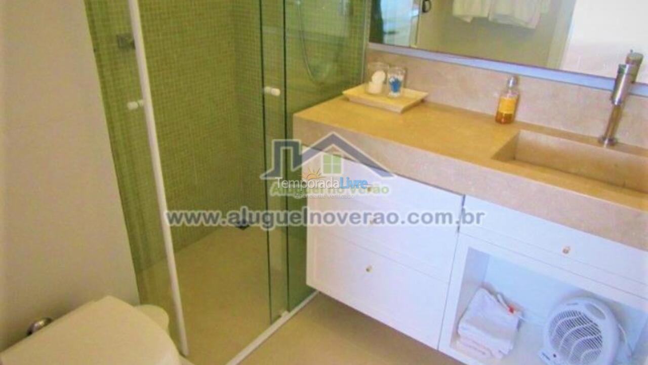 Apartamento para aluguel de temporada em Florianópolis (Praia Brava)
