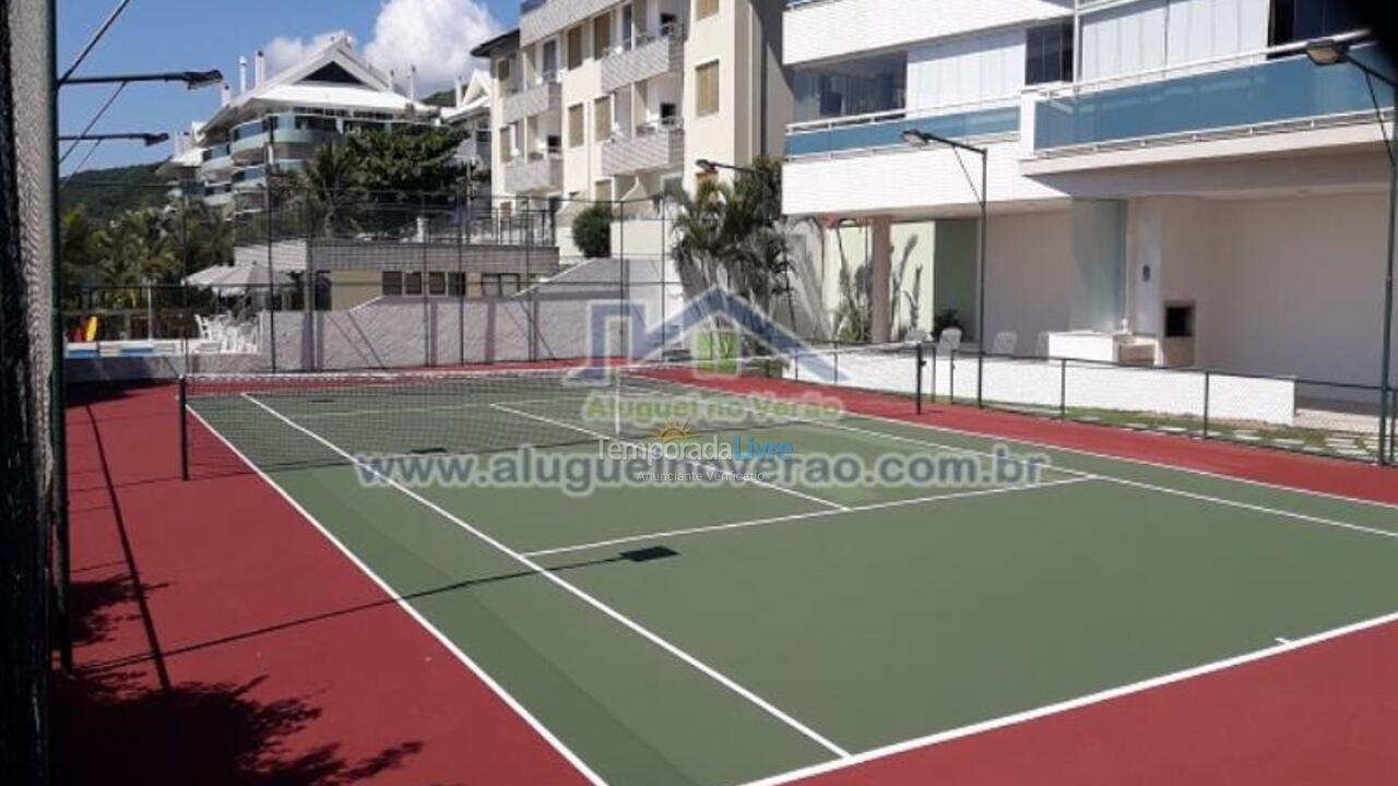 Apartamento para aluguel de temporada em Florianópolis (Praia Brava)