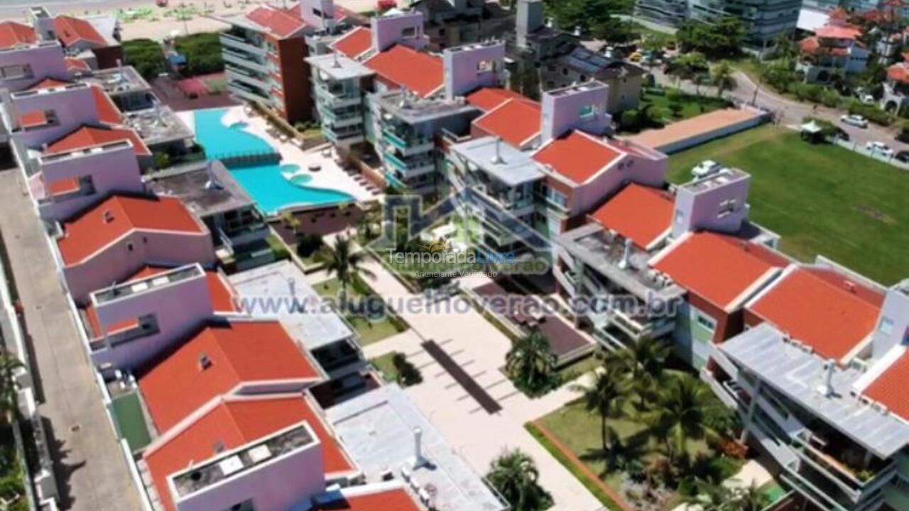 Apartamento para aluguel de temporada em Florianópolis (Praia Brava)