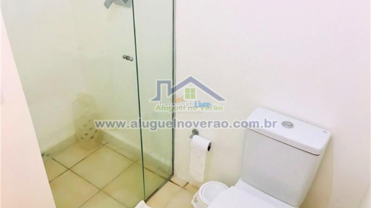 Apartamento para aluguel de temporada em Florianópolis (Praia Brava)