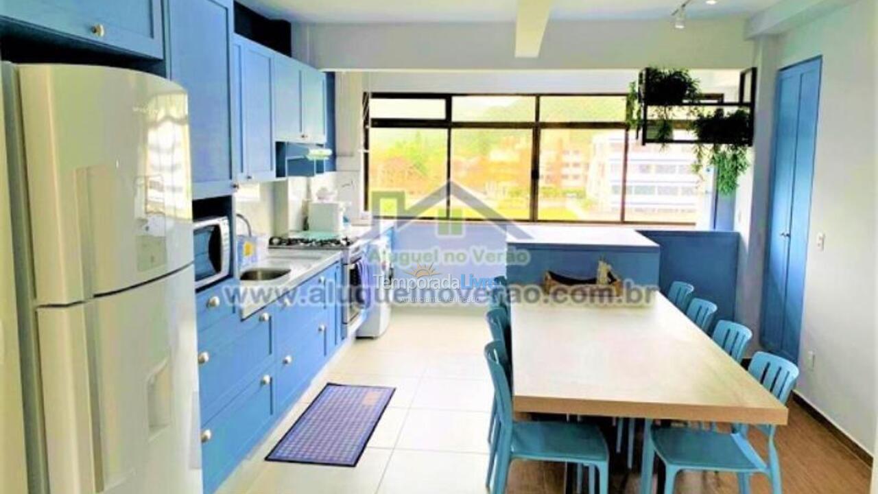 Apartamento para aluguel de temporada em Florianópolis (Praia Brava)