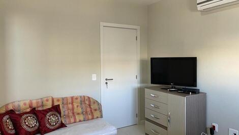 GREAT APARTMENT WITH POOL IN INGLESES, 250m FROM THE SEA, 2 GARAGES