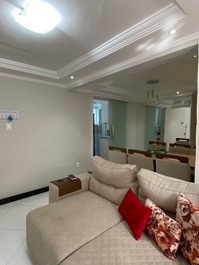 Apartment decorated for your season!