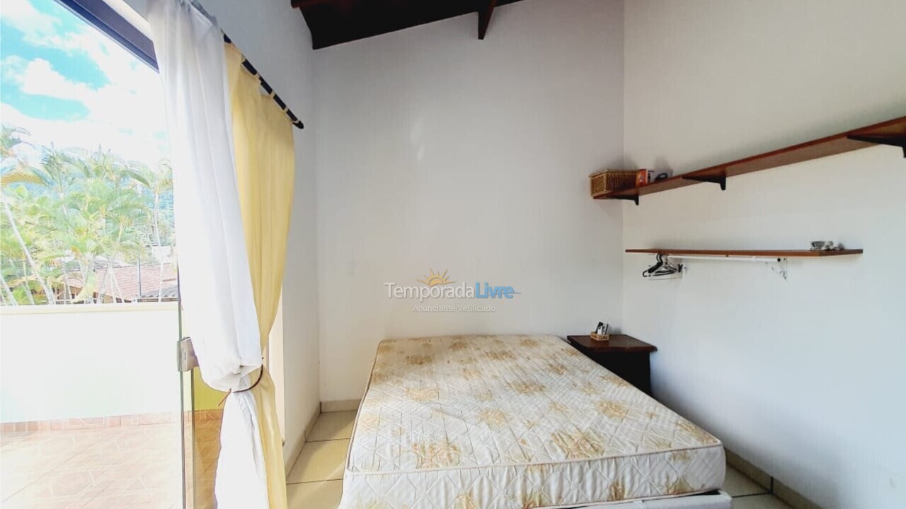House for vacation rental in Ubatuba (Praia do Lázaro)