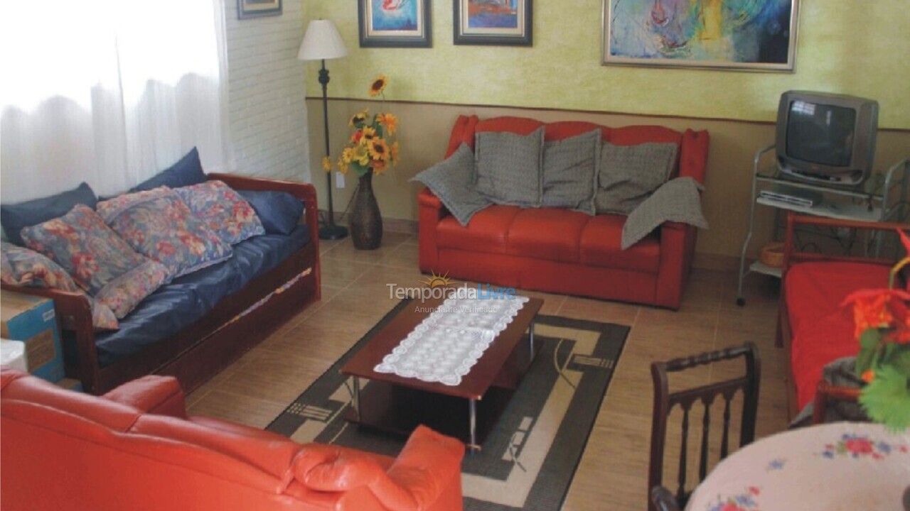 Casa para aluguel de temporada em Ubatuba (Lagoinha)