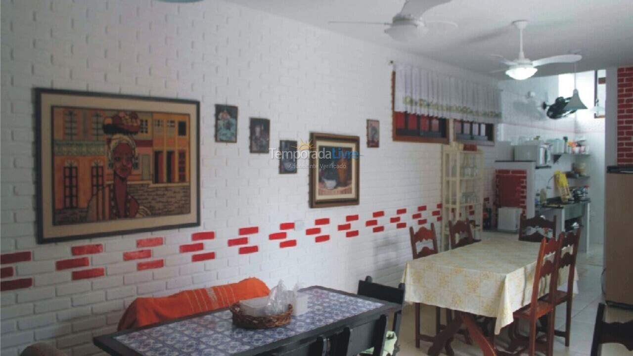 Casa para aluguel de temporada em Ubatuba (Lagoinha)
