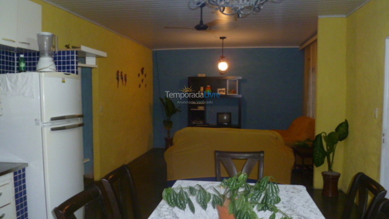 Casa para alquiler de vacaciones em Ubatuba (Lagoinha)