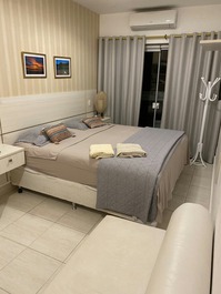 Suíte master - com sofá-cama