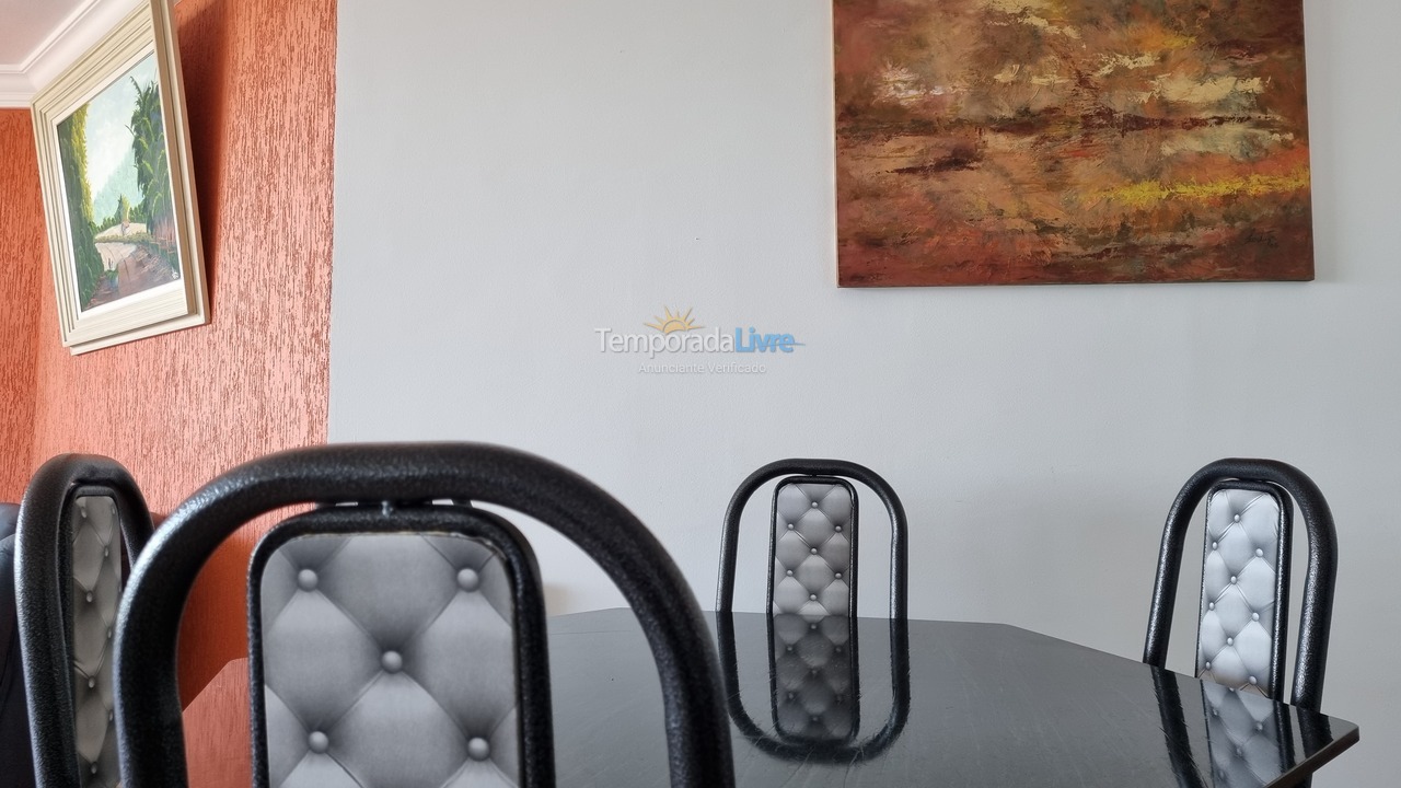 Apartamento para aluguel de temporada em Guarapari (Praia do Morro)