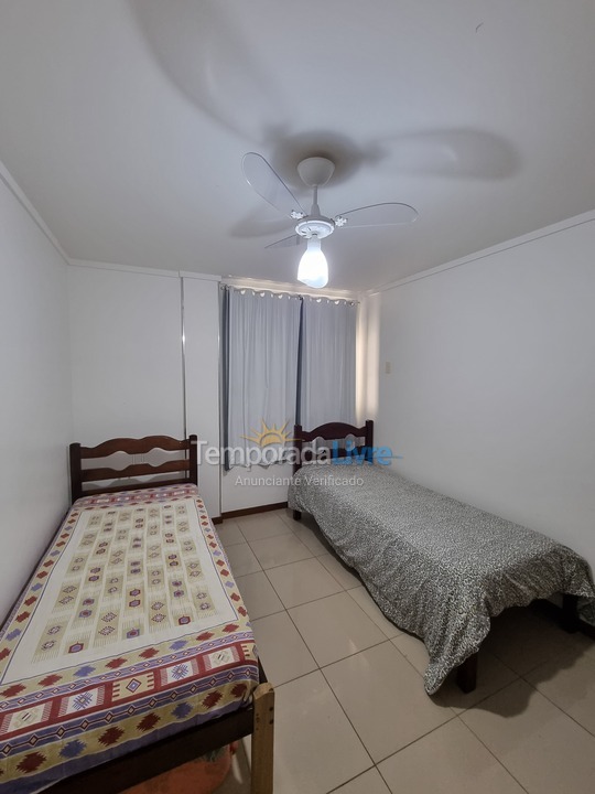Apartamento para aluguel de temporada em Guarapari (Praia do Morro)