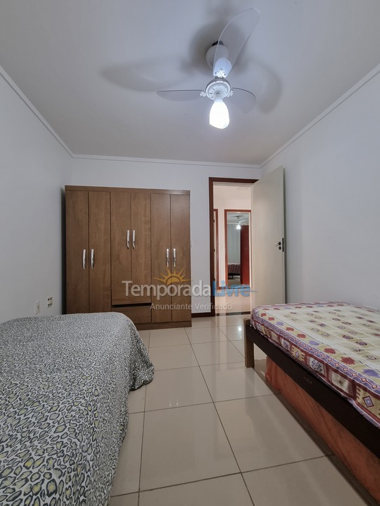 Apartamento para aluguel de temporada em Guarapari (Praia do Morro)