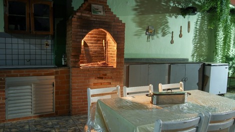   area gourmet com churrasqueira. 