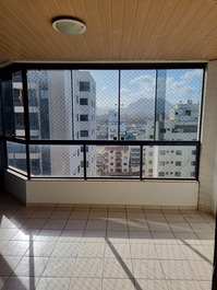 03 habitaciones en Rua da Praia, en Guarapari con 2 estacionamientos