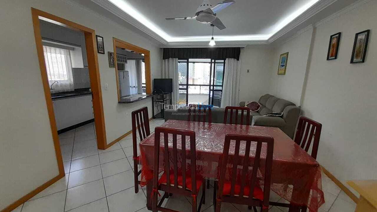 Apartamento para alquiler de vacaciones em Itapema (Meia Praia)
